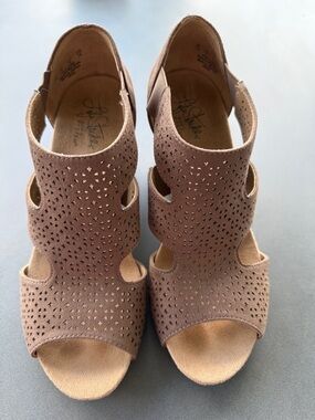 Life Stride Taupe Laser-Cut Open-Toe Sandals